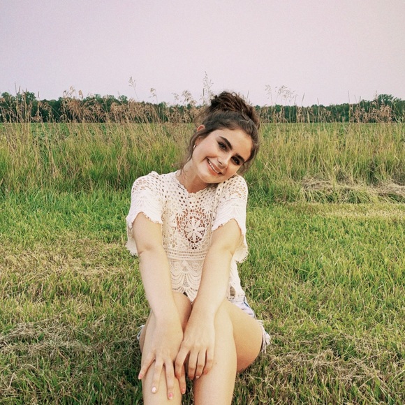 Meet your Posher, Lilah - Picture 1 of 1